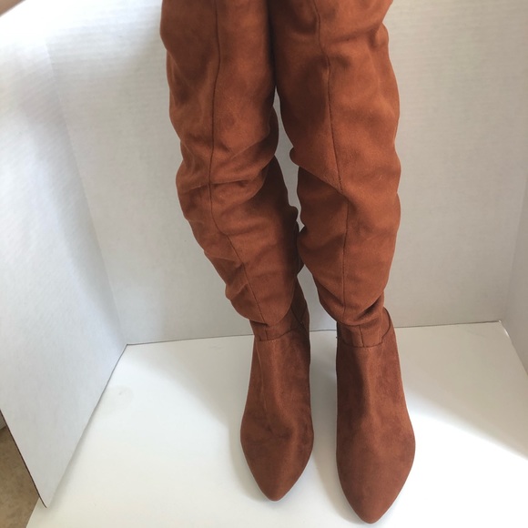 EXPRESS boots - Picture 5 of 9